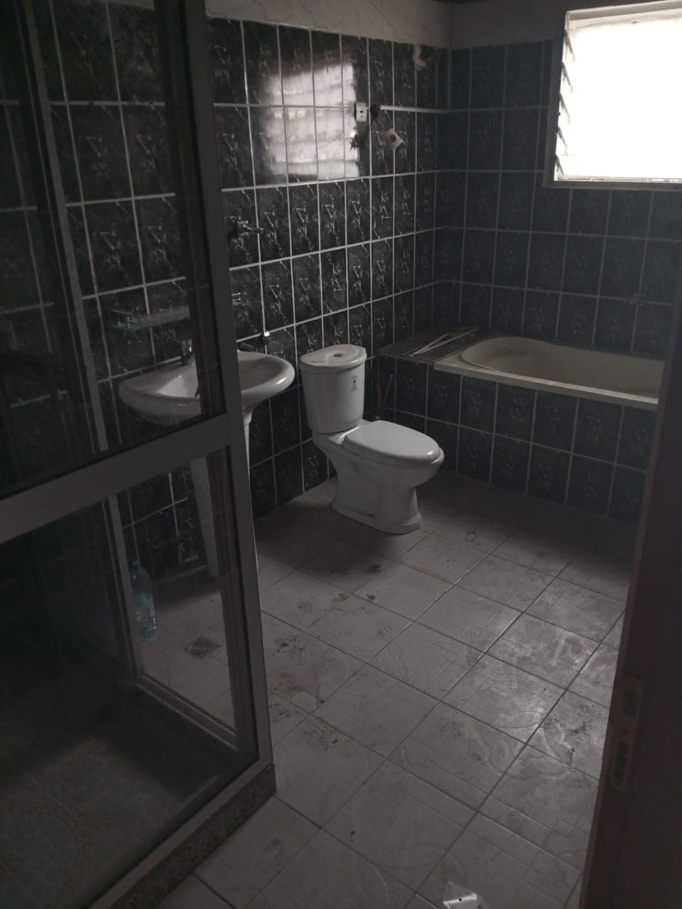 Villa — Douala 3